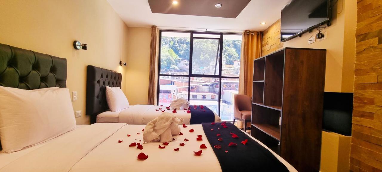 Raices Hotel 3*