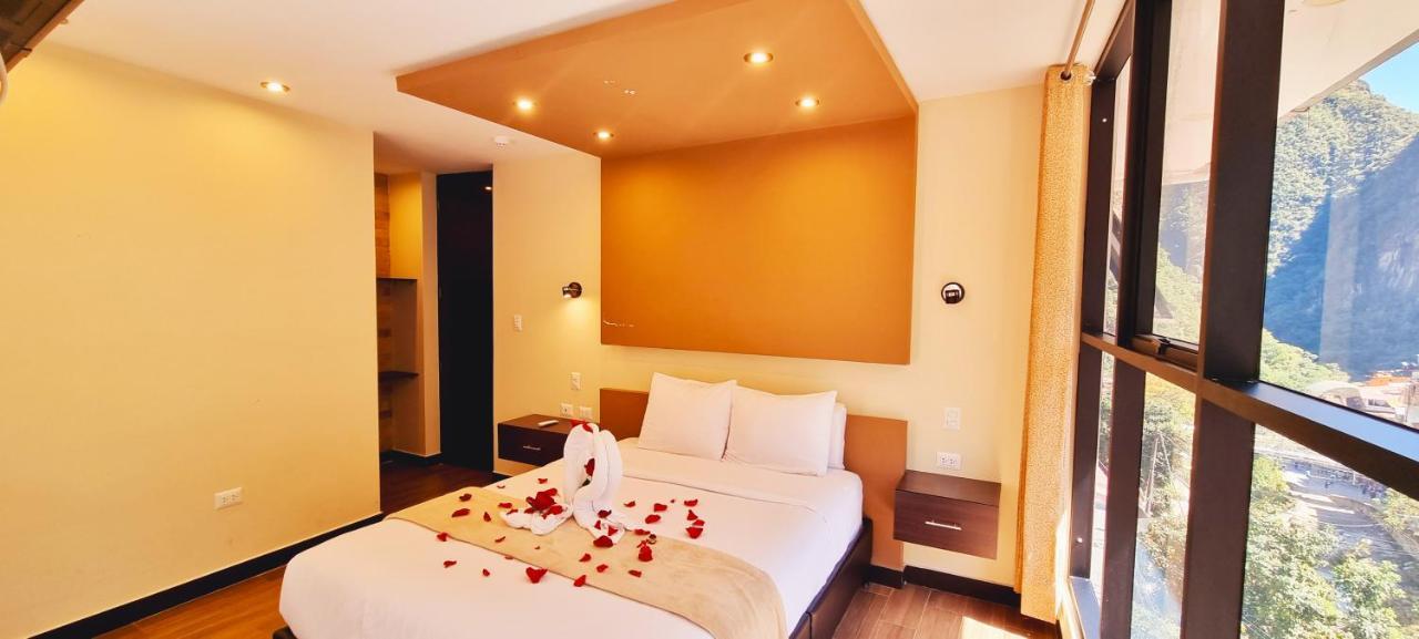 Raices Hotel 3*