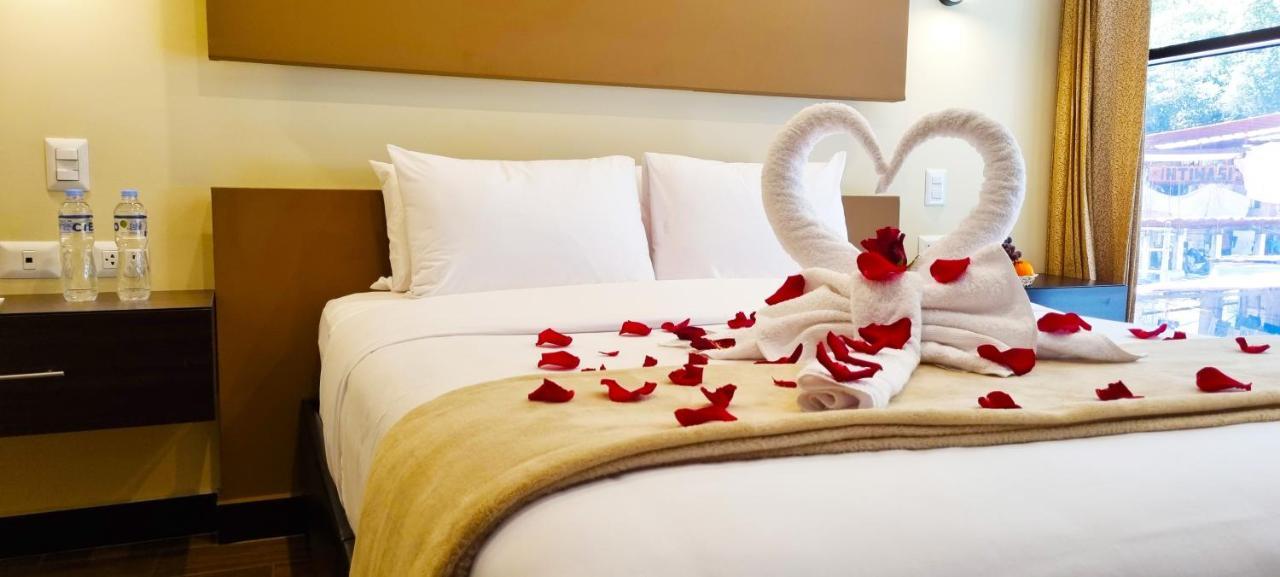 Hotel Raices