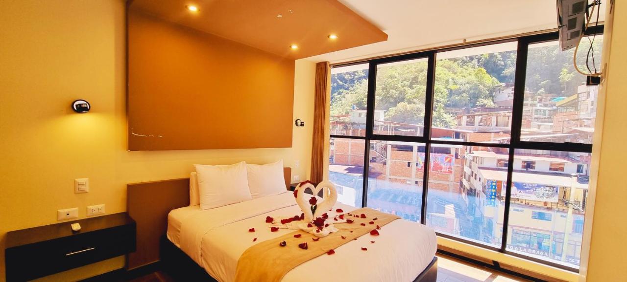 Raices Hotel 3*