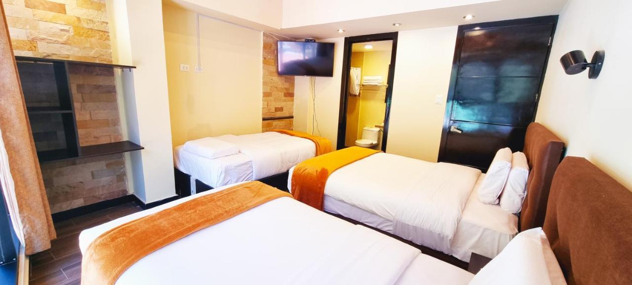 Hotel Raices 3*